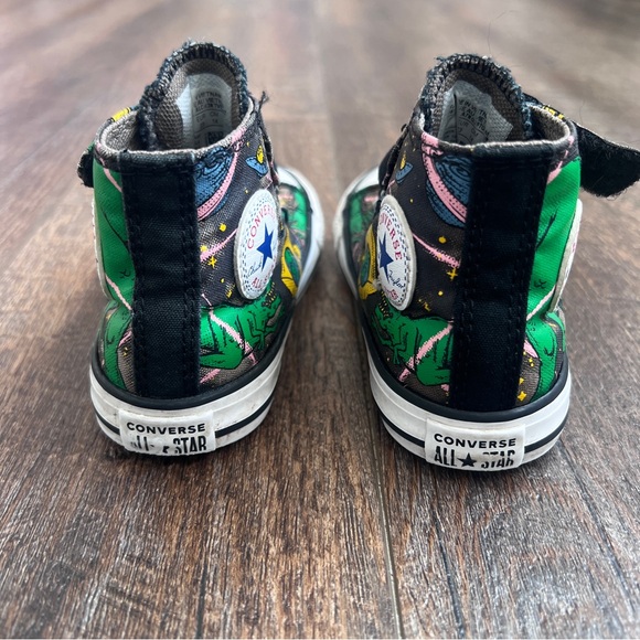 Dinosaur toddler chucks - Picture 3 of 6
